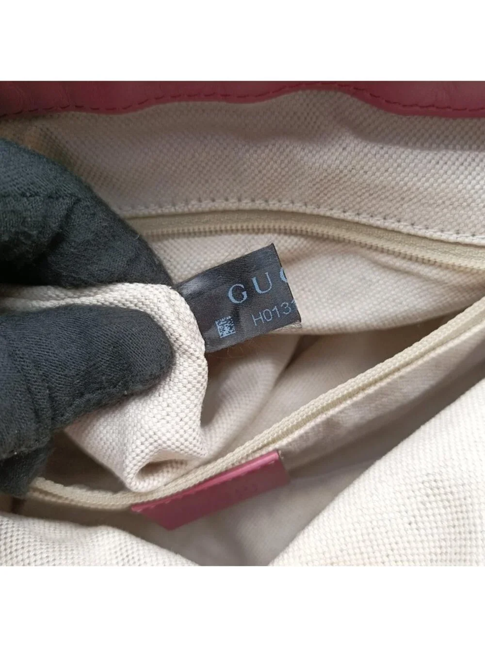 Gucci Sukey Beige Pink Canvas Leather Shoulder Bag